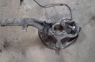 MERCEDES-BENZ GLE W166 (2015-2018) Jobb első kerékagy orsója 16610 34255332