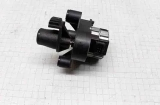 SEAT Alhambra 1 generation (1996-2010) Belső fűtőtest vezérlőszelepei 95VW19E616CD,7M1907511C 32509103