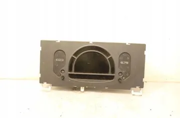 RENAULT Modus 1 generation (2004-2012) Belső óra 32907528