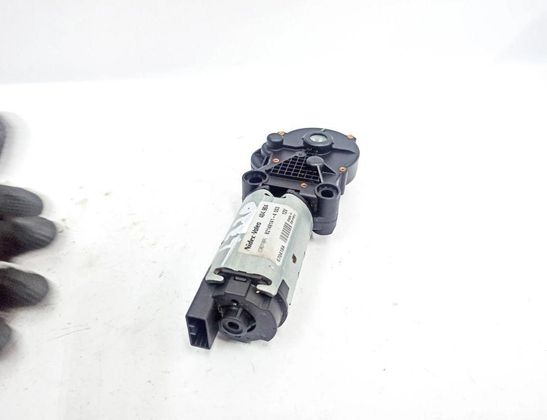 LAND ROVER Range Rover Sport 1 generation (2005-2013) Bal első ülés vezérlőmotorja 821481414003,82148141,404904 32866749