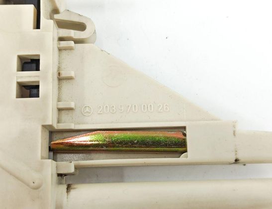 MERCEDES-BENZ C-Class W203/S203/CL203 (2000-2008) Bal első ülés vezérlőmotorja 2039700026 32937311