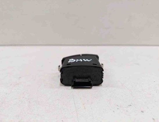 BMW 5 Series E60/E61 (2003-2010) Vészjelző gomb 549519500,6919506,6131691950604 32724495