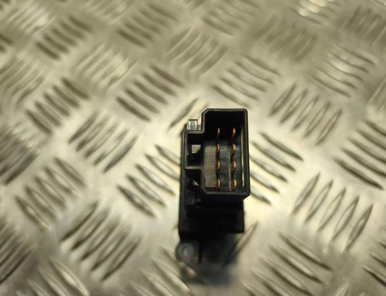 SUBARU Legacy 3 generation (1998-2003) Vészjelző gomb 32934210