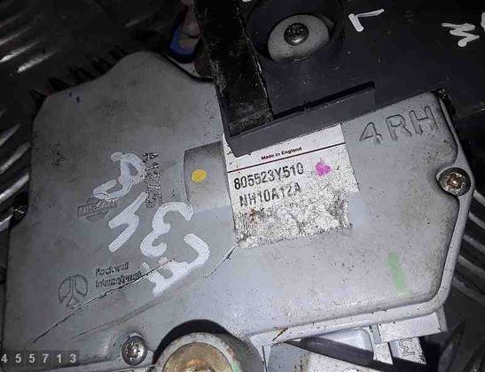 NISSAN X-Trail T30 (2001-2007) Ajtózárak Soft Close készlete 805523y510 28641909