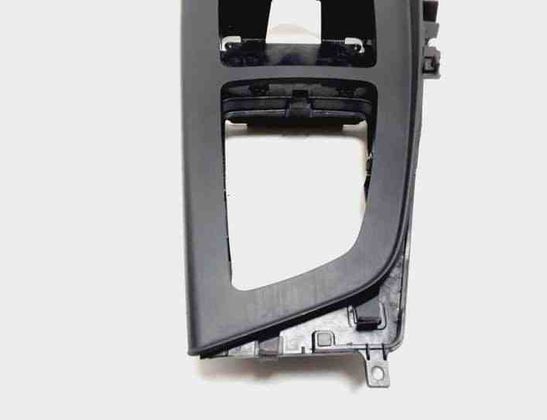 AUDI A4 B9/8W (2015-2024) Középső konzol 8W1864261C 20550904