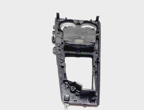 AUDI A4 B9/8W (2015-2024) Középső konzol 8W1864261C 20550904