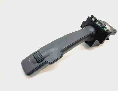 VOLVO XC60 1 generation (2008-2017) поворота переключение 31456045 20556800