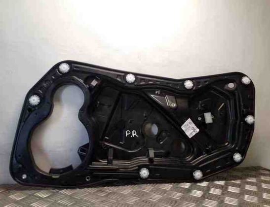 VOLKSWAGEN Passat CC 1 generation (2008-2017) Jobb első ajtó panelje 3C8837756D 25150825