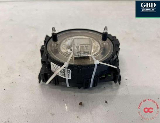 VOLKSWAGEN Caddy 3 generation (2004-2015) Шлейф руля nopartid 32988835