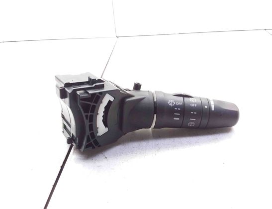 NISSAN X-Trail T30 (2001-2007) Ablaktörlő-szabályozó 252608h905 13667939