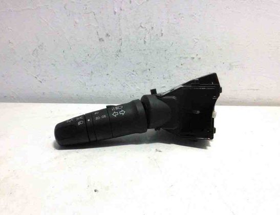 NISSAN X-Trail T30 (2001-2007) Turn switch knob 255408H700 20324369