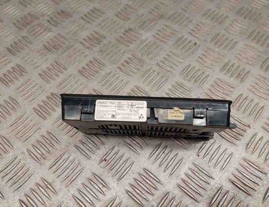 AUDI Q8 4M (2018-2024) Wireless charging station 4N0035502B 24208123