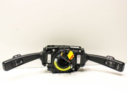 VOLVO V40 2 generation (2012-2020) Visszajelző ablaktörlő kapcsolókarja 31343218,31394001,31394008,31343022 32781922