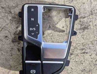 AUDI A5 Sportback F5 (2016-2024) Sebességváltó kar műanyag díszítőcsíkja 8w1713111C 31507959