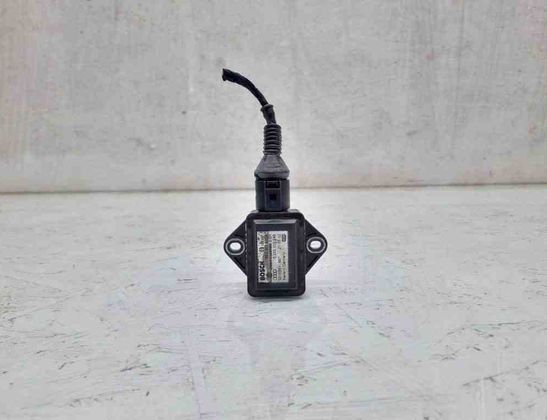 VOLKSWAGEN Passat B5 (1996-2005) Датчик ускорения 8E0907637A 31456166