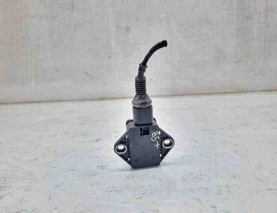 VOLKSWAGEN Passat B5 (1996-2005) Датчик ускорения 8E0907637A 31456166