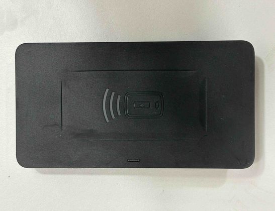 BMW X5 G05/G18 (2018-2024) Беспроводная зарядная станция 5A69590,5A82C19,5A7F847,5B41FD5 27330479