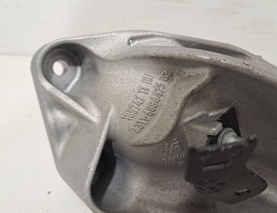 BMW X5 G05/G18 (2018-2024) Left Side Engine Bracket 6884475,8488357 32874117