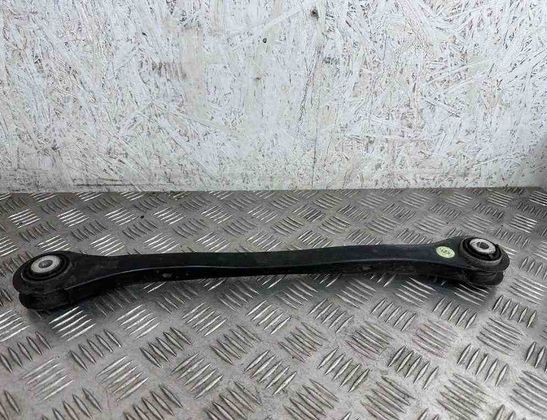AUDI A4 B9/8W (2015-2024) Jobb hátsó keresztlengőkar 8W0501531D 31828427