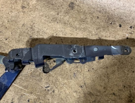 MERCEDES-BENZ SLK-Class R172 (2011-2020) Петля капота передняя правая A1728800228 32952412