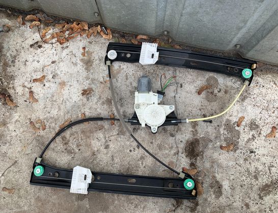 MERCEDES-BENZ S-Class W222/C217/A217 (2013-2020) Jobb első ajtó ablakemelője A1669060201 33010080