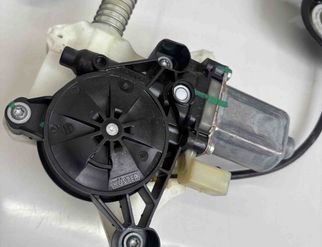 AUDI e-tron GT 1 generation (2020-2024) Стеклоподъемник задней правой двери 9J1839402C 30656130