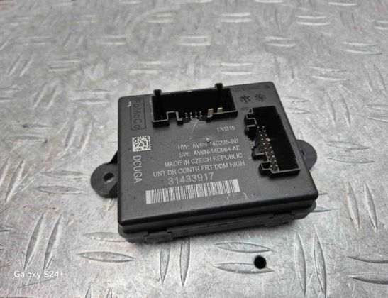 VOLVO V60 1 generation (2010-2020) Блок управления дверей передние правые AV6N14C236BB,31343873 28263208