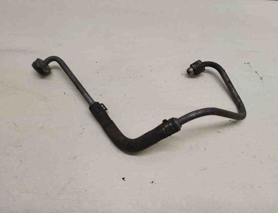 AUDI A8 D2/4D (1994-2002) Coolant Hose Pipe 057121597Q 31424647