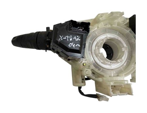 NISSAN X-Trail T30 (2001-2007) Visszajelző ablaktörlő kapcsolókarja 255608H905 29946754