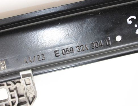 AUDI e-tron GT 1 generation (2020-2024) Стеклоподъемник задней правой двери 9J1839402D 32976510