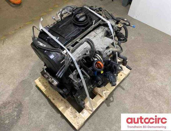 MITSUBISHI Outlander 2 generation (2005-2013) Engine mn980000 32081639