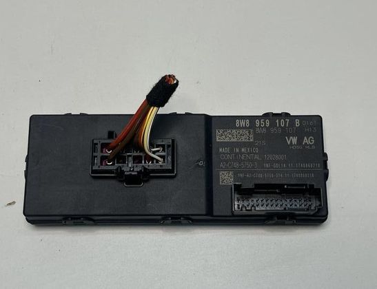 AUDI Q5 FY (2016-2024) Блок управления крышки багажника 8W8959107B,A2C74857503 32976484