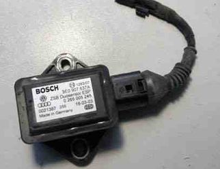 AUDI A4 B7/8E (2004-2008) Gyorsításérzékelő 8E0907637A 23927526