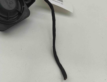 VOLKSWAGEN Golf R 7 generation (2013-2019) Riasztó 5Q0951605A 30725695
