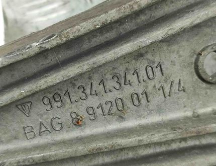 PORSCHE 911 991 (2011-2020) Bal első alsó keresztlengőkar 99134134101,99134105301 32476667