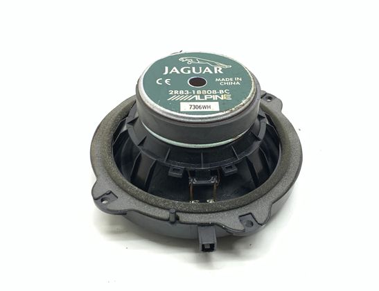 JAGUAR XJ 3 generation (X350) (2003-2009) Сабвуфер 2R8318808BC,2R83-18808-BC 32994715
