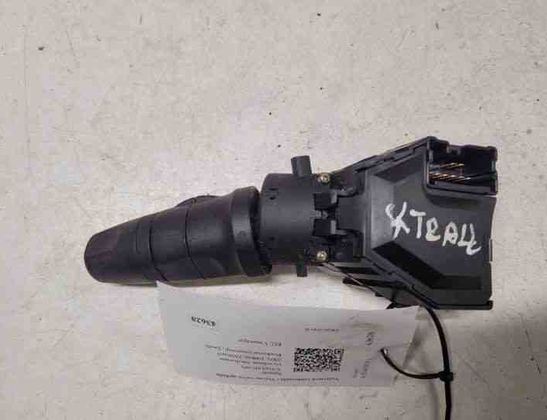 NISSAN X-Trail T30 (2001-2007) Ablaktörlő-szabályozó 252608H905 27010876