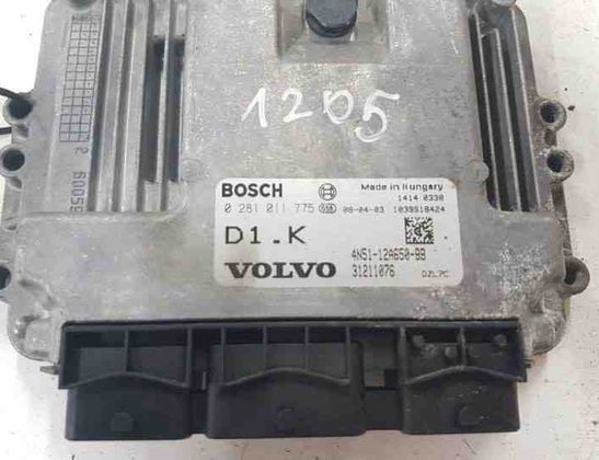 VOLVO S40 2 generation (2004-2012) motorvezérlő egység 31211076,1039S18424 27085204
