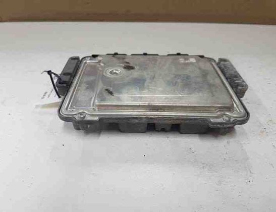 VOLVO S40 2 generation (2004-2012) motorvezérlő egység 31211076,1039S18424 27085204