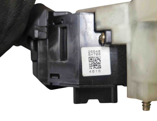 NISSAN X-Trail T30 (2001-2007) Visszajelző ablaktörlő kapcsolókarja 252608H905 27884261