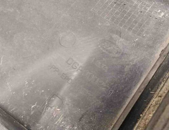 LAND ROVER Range Rover Sport 1 generation (2005-2013) Right Side Sliding Door Molding DGP000221 28441638