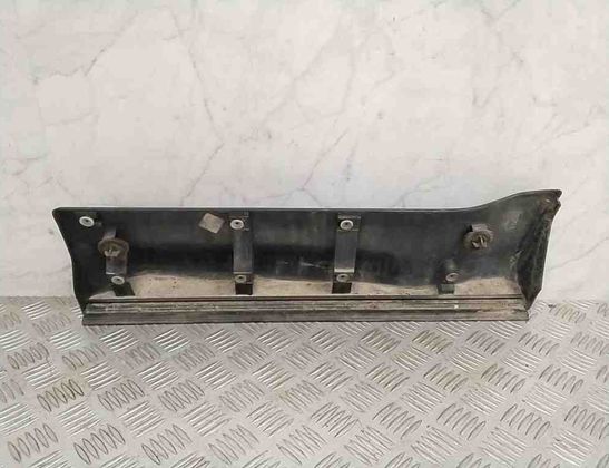 LAND ROVER Range Rover Sport 1 generation (2005-2013) Right Side Sliding Door Molding DGP000221 28441638