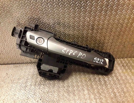 MERCEDES-BENZ E-Class W212/S212/C207/A207 (2009-2016) Наружная ручка передней правой двери 2047602234 11139708