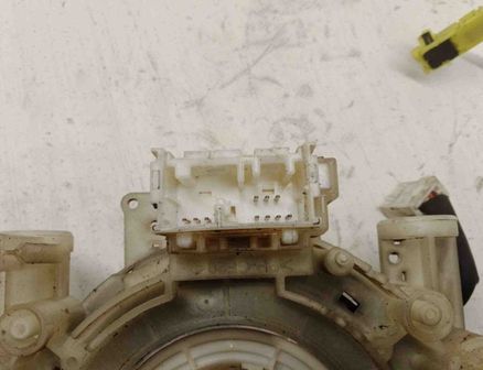 NISSAN X-Trail T30 (2001-2007) Steering Wheel Slip Ring Squib 255608H700 27661139