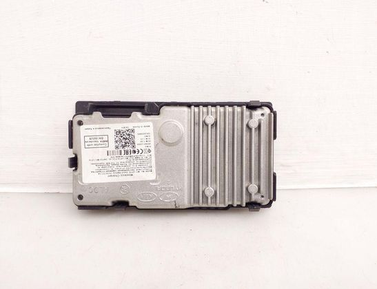 KIA Soul 3 generation (2019-2024) Беспроводная зарядная станция 95560J2000 32856576