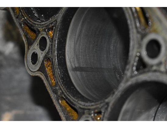 AUDI A6 C6/4F (2004-2011) Engine Block BMK 32948505