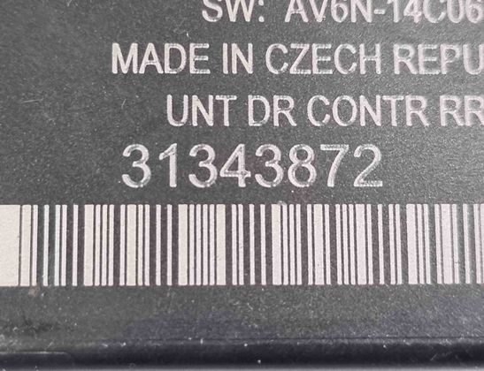 VOLVO S60 2 generation (2010-2020) Jobb hátsó ajtó vezérlőegysége 31343872 17509992