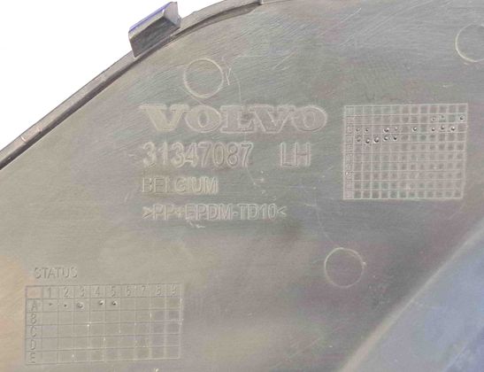 VOLVO V40 2 generation (2012-2020) Левый угол переднего бампера 31353520 22480547