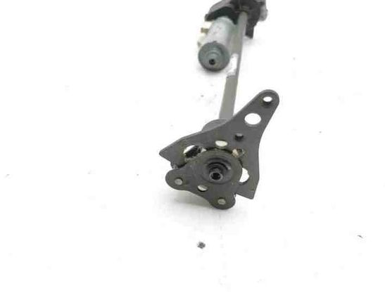 BMW X5 E53 (1999-2006) Jobb első ülés vezérlőmotorja 0130002616,7111878 26428551