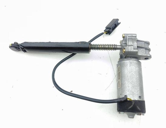 MASERATI Quattroporte 5 generation (2003-2012) Bal első ülés vezérlőmotorja 031029A,82031014,404528 32830201